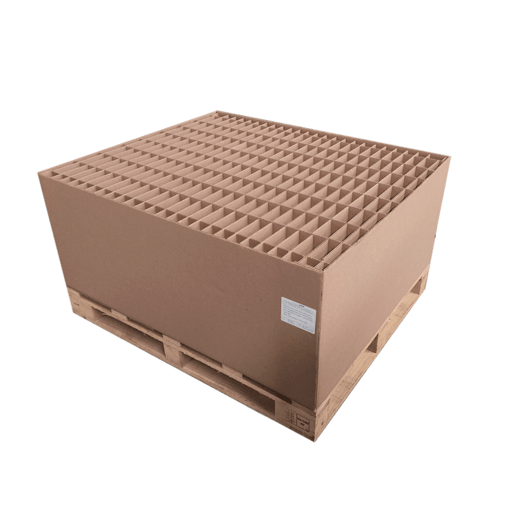 Media caja con celdado de cartón y tarima de madera con HT